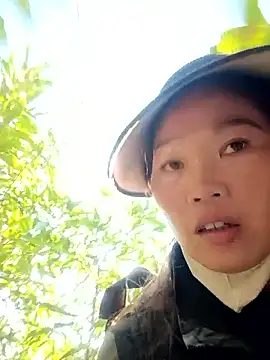 blonde blg online show from November 25, 12:43 am