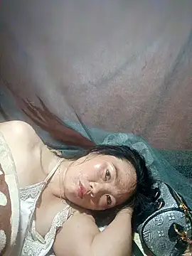 blonde blg online show from February 17, 1:40 pm