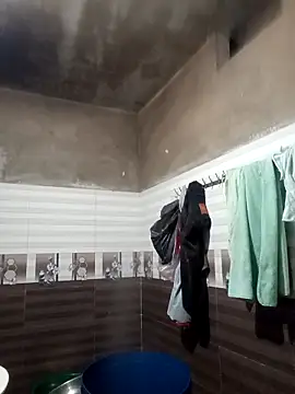 blonde blg online show from March 6, 1:18 pm