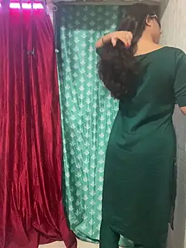 Red Queen 11 online show from February 27, 6:41 pm