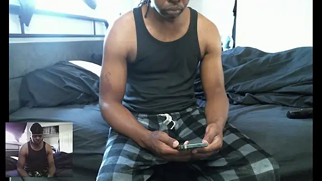 Snapshot of Mr_Sirthedom chatting on June 3, 6:13 pm Mr Sirthedom online show from June 3, 6:13 pm