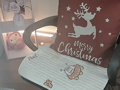 Lee-Young66 online show from March 1, 3:41 am