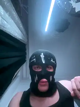 Alphamasteespitpiss online show from December 16, 1:32 am