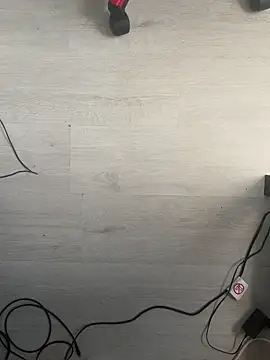 christophecamzzl online show from November 25, 3:34 pm