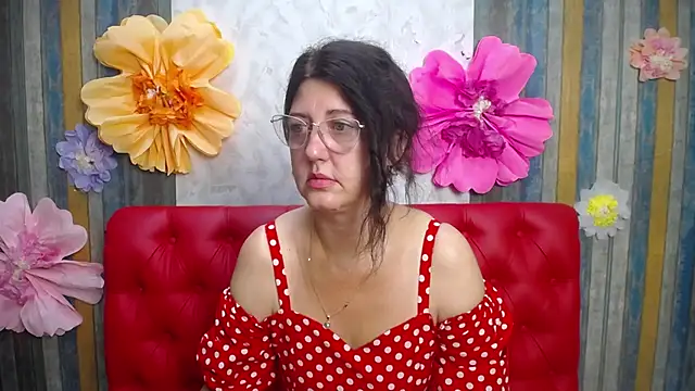 RoseHille online show from July 4, 5:13 am