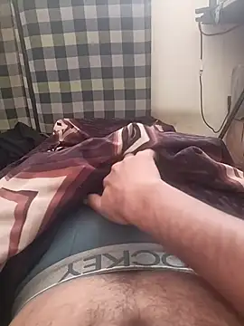 MrToxxic online show from November 19, 7:30 am