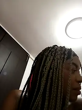 lunavelvet282711 online show from November 18, 12:49 am