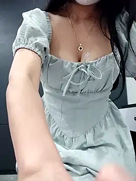   Anna    online show from December 4, 3:21 pm