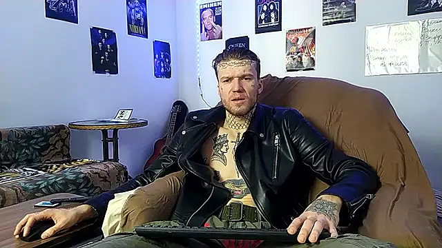 Huntall77 online show from January 14, 5:46 am