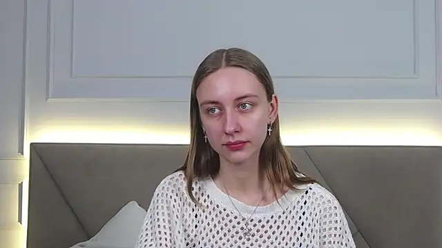 RachaelCute online show from November 28, 4:15 am