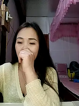 Feeling-hot online show from March 4, 1:50 pm