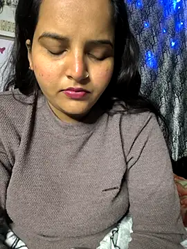 Snapshot of drakezone chatting on December 5, 8:38 pm drakezone online show from December 5, 8:38 pm