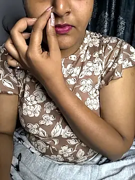 Snapshot of drakezone chatting on December 17, 6:30 am drakezone online show from December 17, 6:30 am