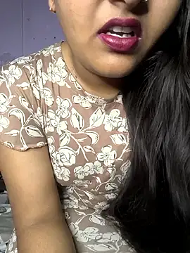 Snapshot of drakezone chatting on January 8, 12:51 pm drakezone online show from January 8, 12:51 pm