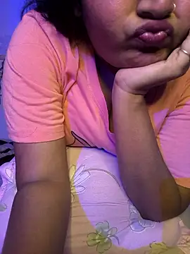 Snapshot of drakezone chatting on January 15, 4:55 pm drakezone online show from January 15, 4:55 pm