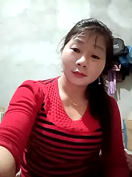 Snapshot of vangkt-cute chatting on March 6, 8:05 pm vangkt-cute online show from March 6, 8:05 pm