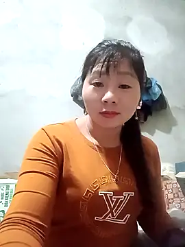 Snapshot of vangkt-cute chatting on March 7, 7:00 pm vangkt-cute online show from March 7, 7:00 pm