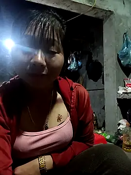 Snapshot of vangkt-cute chatting on March 20, 11:37 am vangkt-cute online show from March 20, 11:37 am