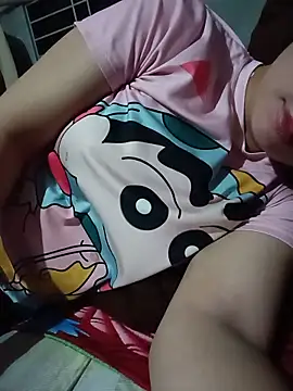 Snapshot of vangkt-cute chatting on June 6, 1:38 pm vangkt-cute online show from June 6, 1:38 pm
