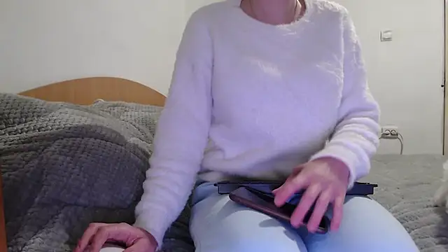 MissyDior8 online show from February 5, 5:56 am