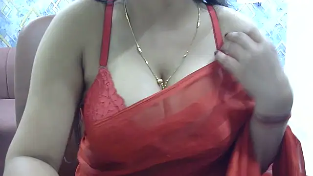 Snapshot of Zoya-sexy chatting on May 29, 6:33 am Zoya-sexy online show from May 29, 6:33 am