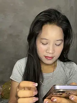 -Huong-99 online show from February 19, 3:30 pm