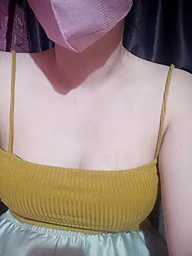 Snapshot of MiHeni chatting on December 22, 7:05 am MiHeni online show from December 22, 7:05 am