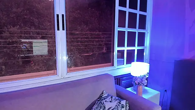 Snapshot of ReiAyanamy chatting on January 9, 8:10 pm ReiAyanamy online show from January 9, 8:10 pm