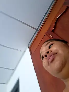 Sarahy- online show from March 22, 2:20 pm