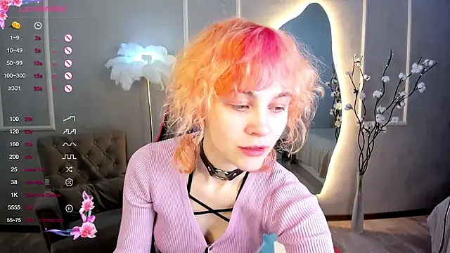 Awawrin online show from November 20, 2:28 pm