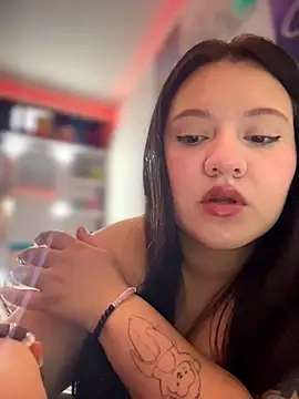 Just danna online show from February 12, 11:38 am