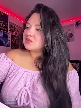 Snapshot of Just_danna chatting on June 25, 5:12 am Just danna online show from June 25, 5:12 am