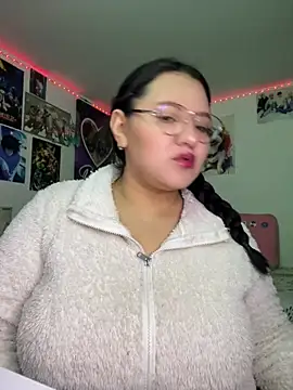 Snapshot of Just_danna chatting on July 23, 10:57 am Just danna online show from July 23, 10:57 am