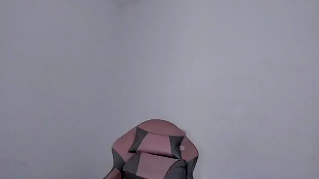 latina dream online show from January 5, 5:27 pm