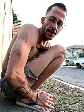 Snapshot of Lucasjandre chatting on January 18, 9:40 pm Lucasjandre online show from January 18, 9:40 pm