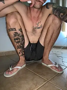 Snapshot of Lucasjandre chatting on February 5, 7:13 am Lucasjandre online show from February 5, 7:13 am