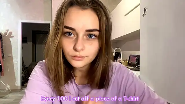 Snapshot of GeralynChiszar chatting on November 30, 9:19 pm GeralynChiszar online show from November 30, 9:19 pm