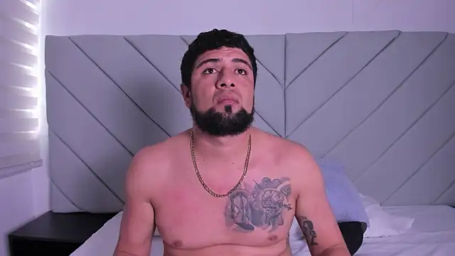 lukas ad online show from November 11, 7:25 pm