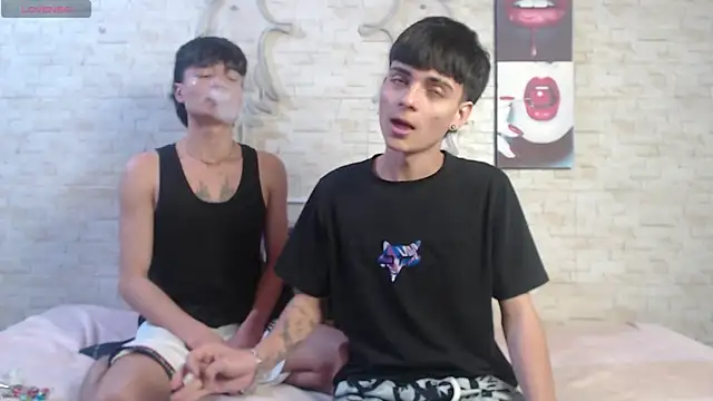 axel milo kairo and noa online show from February 9, 9:30 pm