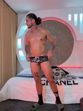 Alanrodgers online show from December 4, 3:49 am