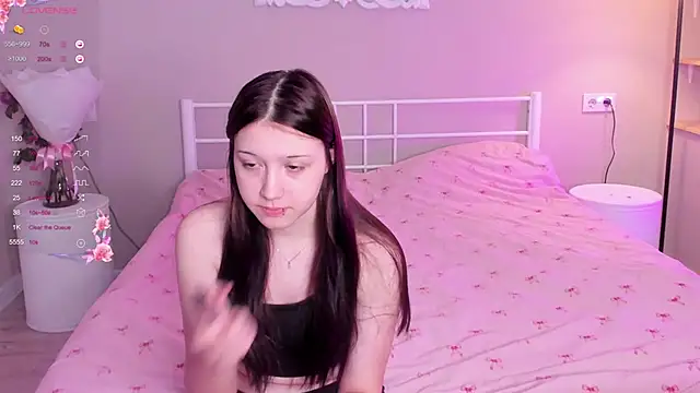 luxmeltmoon online show from December 19, 3:57 am