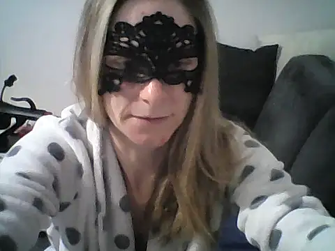 MelleEloa online show from November 24, 10:20 pm