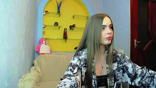 Snapshot of AlicaLOVEalisa777 chatting on March 3, 10:48 pm AlicaLOVEalisa777 online show from March 3, 10:48 pm