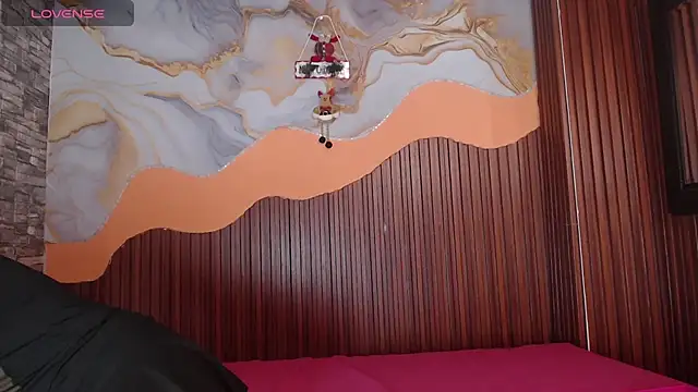 madalia303av online show from December 15, 10:47 pm