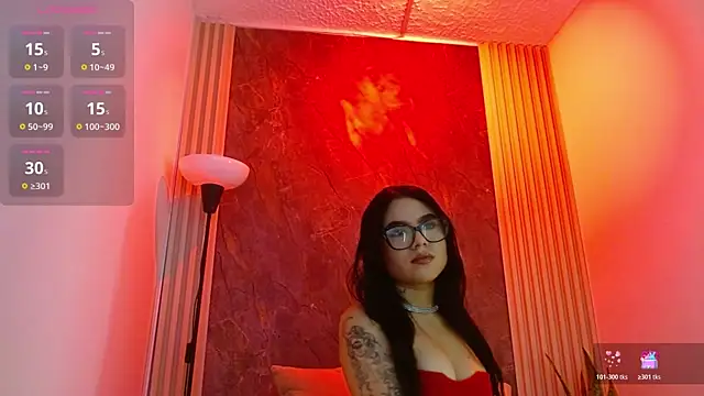 agata Anderson online show from November 12, 7:35 pm