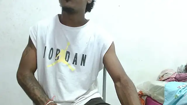 antonela-cris online show from January 17, 3:55 am