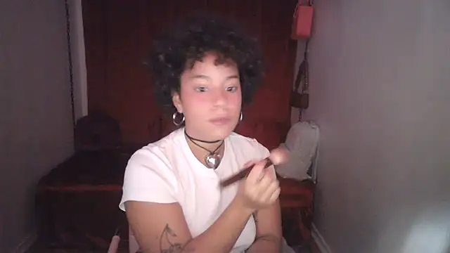 PrettyLittleProblem online show from November 12, 4:07 pm