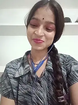 Mohnicute online show from May 28, 6:38 pm