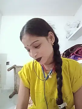 Snapshot of Mohnicute chatting on July 5, 6:37 pm Mohnicute online show from July 5, 6:37 pm