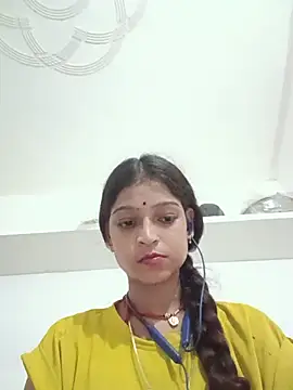 Snapshot of Mohnicute chatting on July 7, 5:17 pm Mohnicute online show from July 7, 5:17 pm